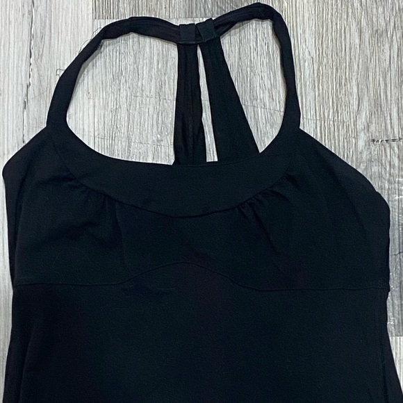 Lululemon tank - Picture 3 of 3